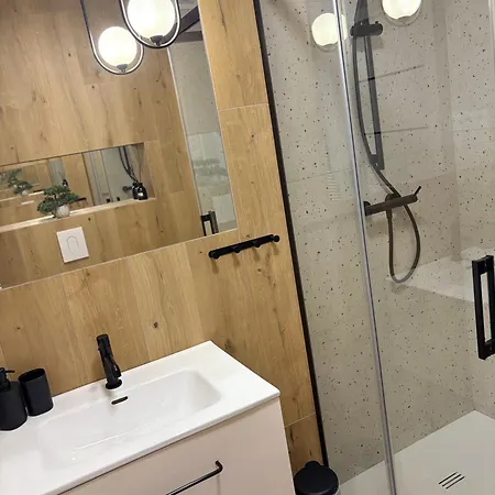 Nowy Z Ogromnym Tarasem I Z Sauna 4os Blisko Gondoli Lejlighed